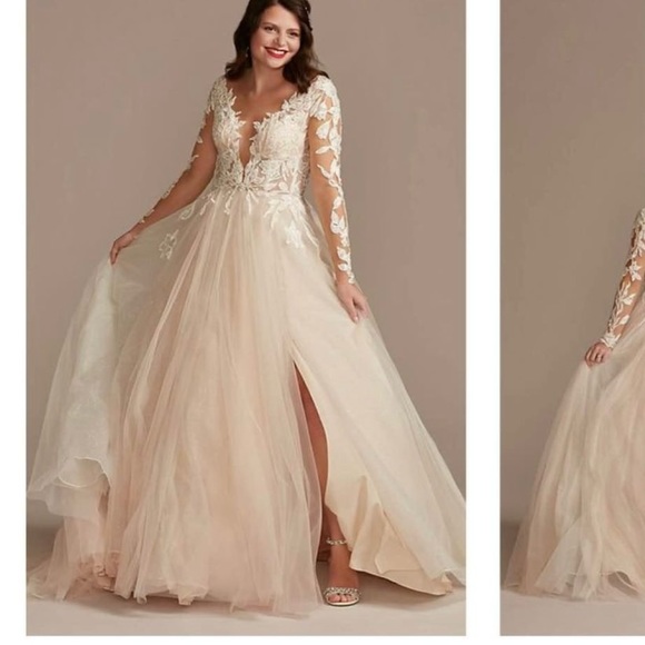 Wedding dress - Picture 2 of 6